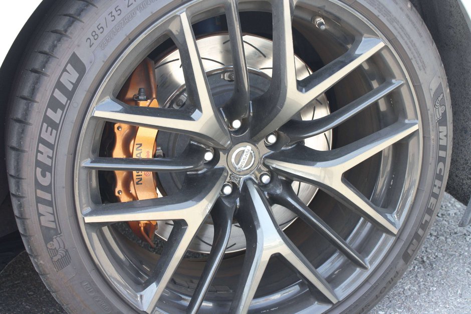 2010 Nissan GT-R Base-6