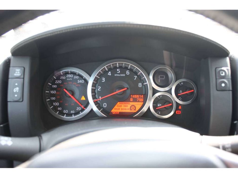 2010 Nissan GT-R Base-20