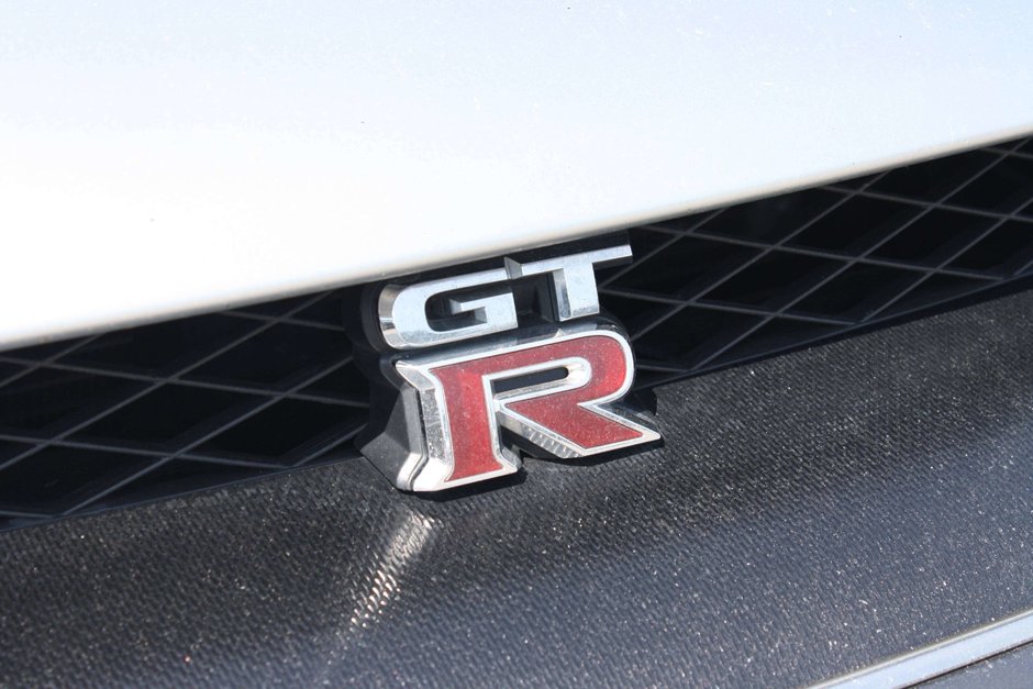 2010 Nissan GT-R Base-7