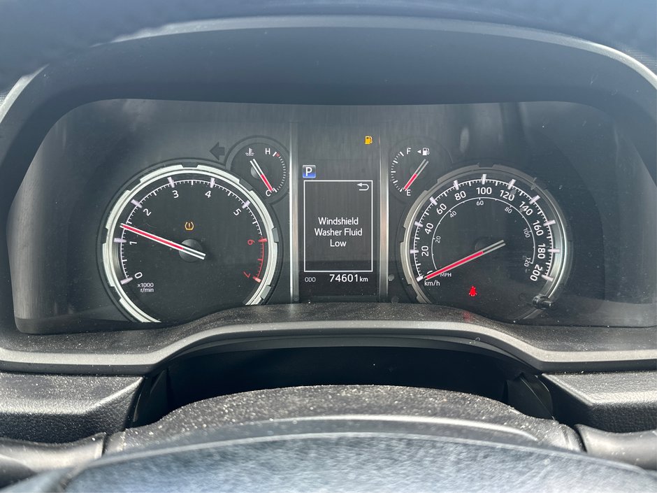 2021 Toyota 4Runner Base-12