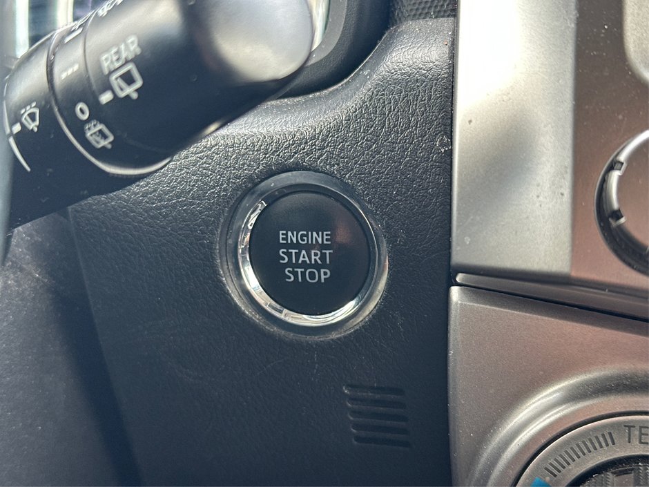 2021 Toyota 4Runner Base-20