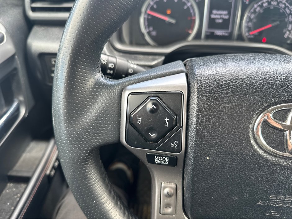 2021 Toyota 4Runner Base-21