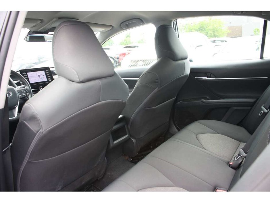 2022 Toyota Camry Hybrid LE-6
