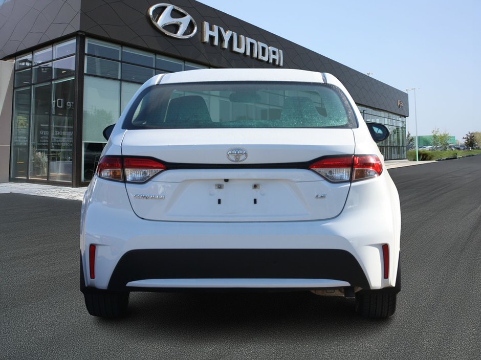 2022 Toyota Corolla LE-5