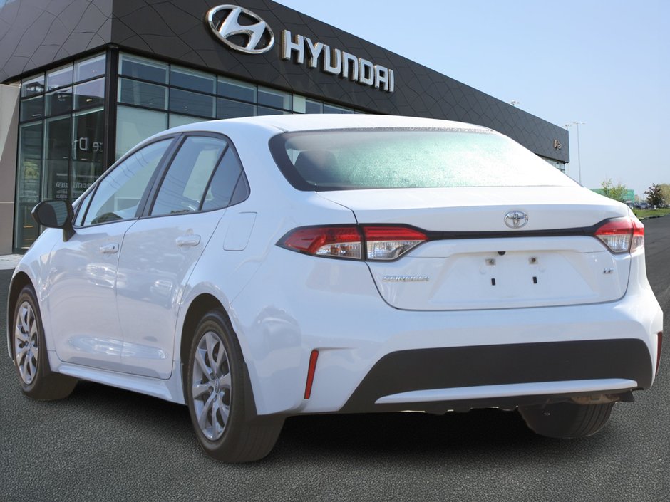 2022 Toyota Corolla LE-6