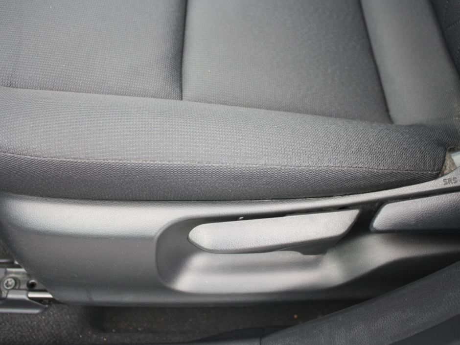 2023 Toyota Corolla LE-15