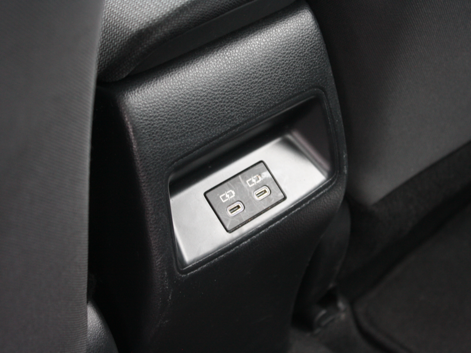 2023 Toyota Corolla LE-20