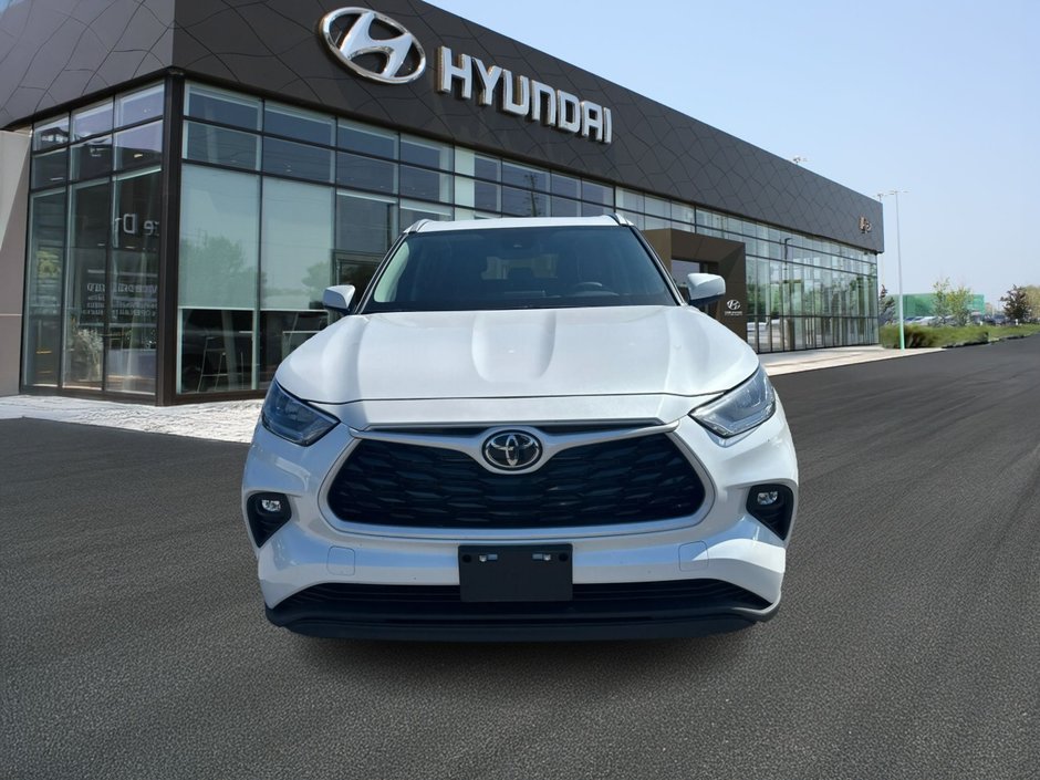 2025 Toyota Highlander hybrid XLE-1