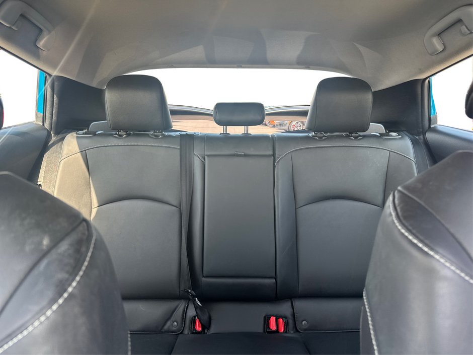 2020 Toyota PRIUS PRIME Upgrade-10