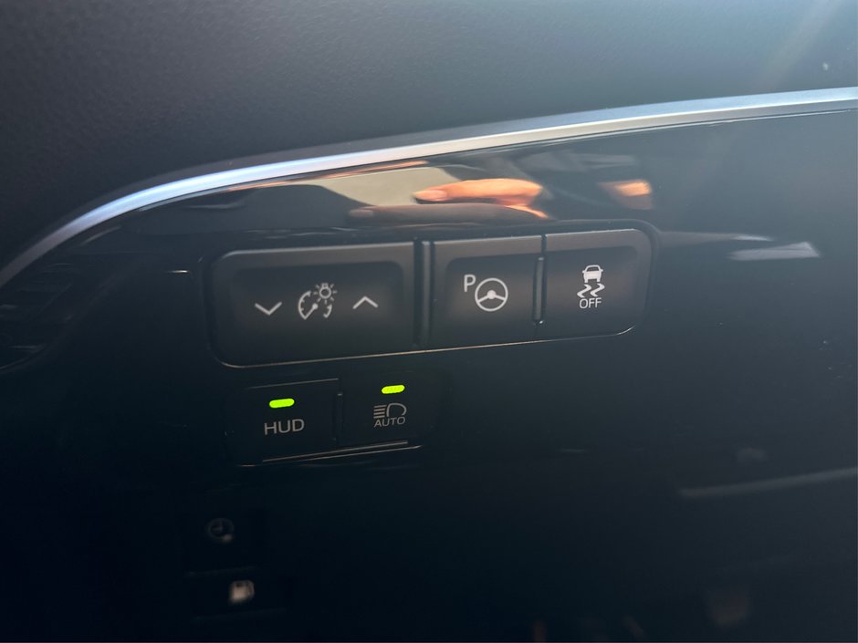2020 Toyota PRIUS PRIME Upgrade-14