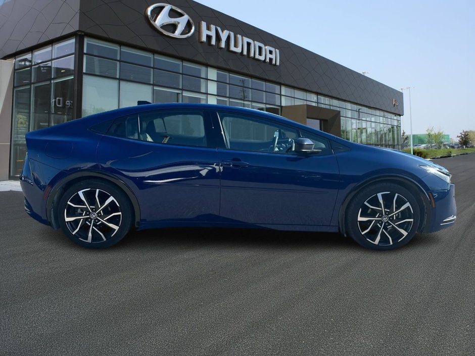 2023 Toyota PRIUS PRIME XSE Premium-3