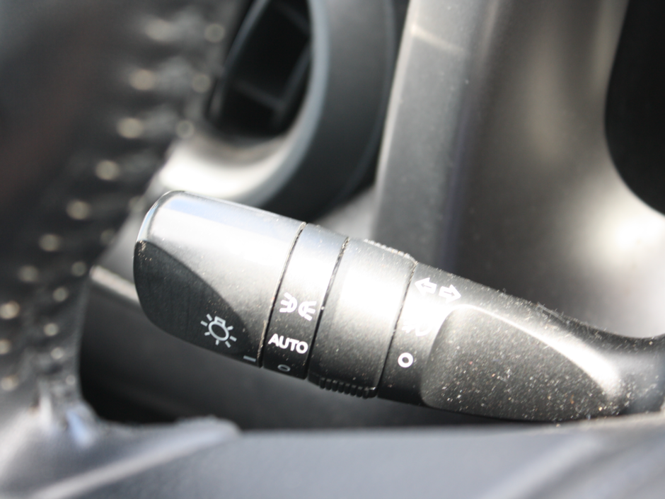 2016 Toyota RAV4 Hybrid Limited-27