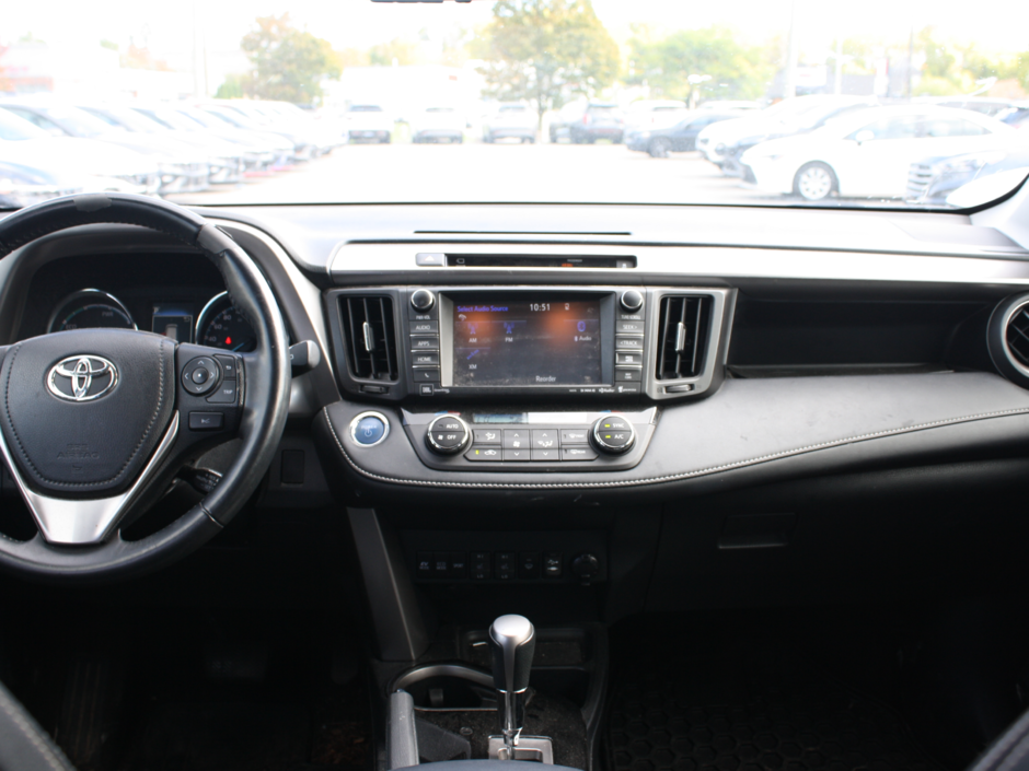 2016 Toyota RAV4 Hybrid Limited-15