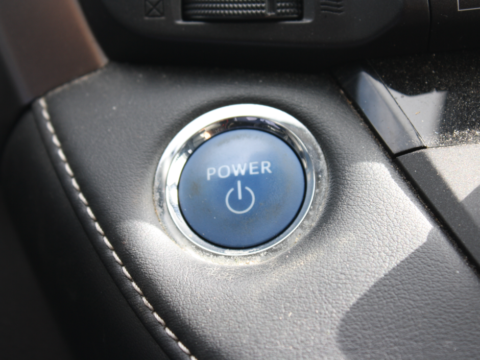 2016 Toyota RAV4 Hybrid Limited-14