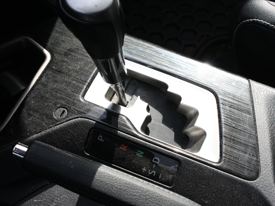 2016 Toyota RAV4 Hybrid Limited-20