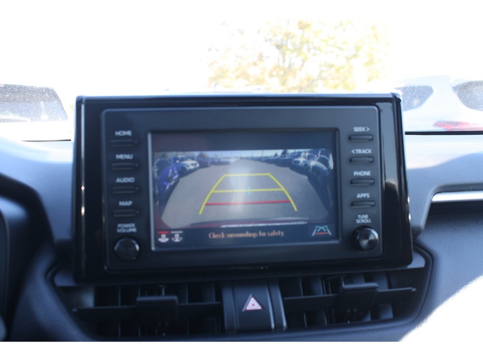 2020 Toyota RAV4 Hybrid XLE-19