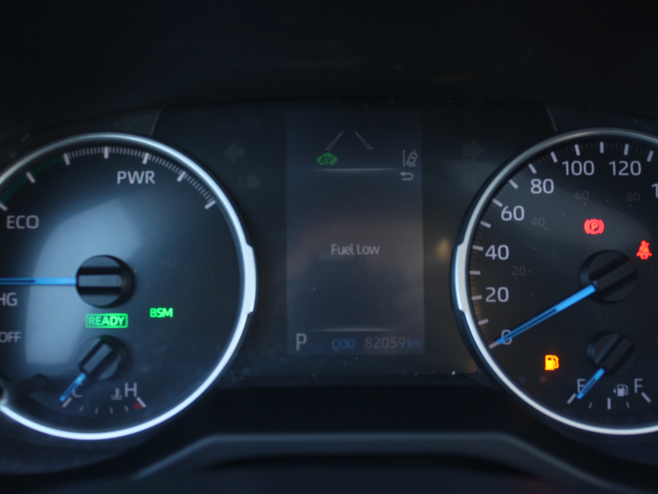 2020 Toyota RAV4 Hybrid XLE-19