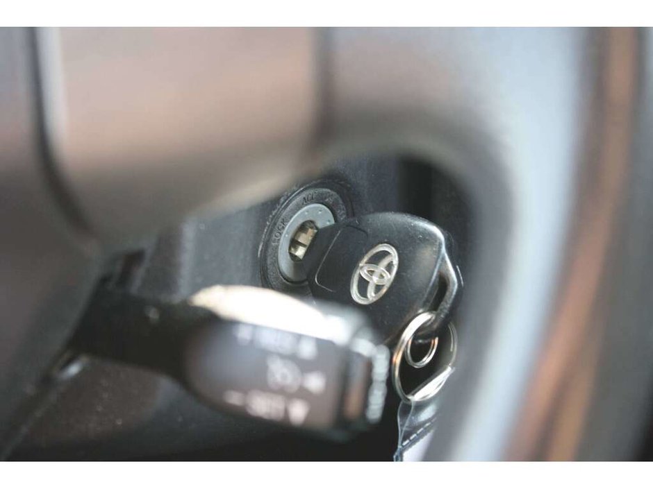 2009 Toyota RAV4 Sport-12
