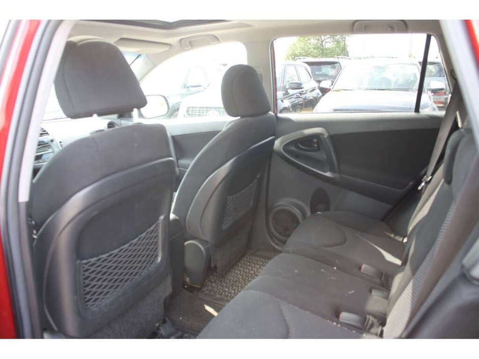 2009 Toyota RAV4 Sport-6