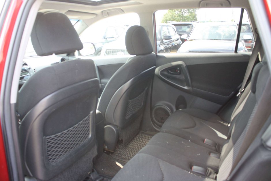 2009 Toyota RAV4 Sport-6