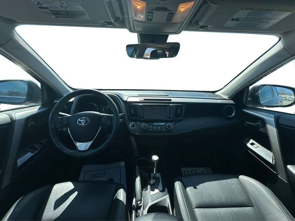 2017 Toyota RAV4 Limited-19