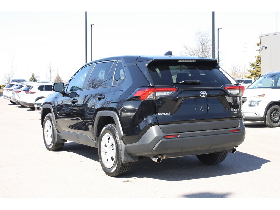 2025 Toyota RAV4 LE-6