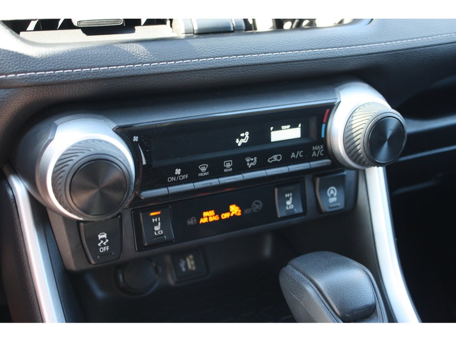 2025 Toyota RAV4 LE-16