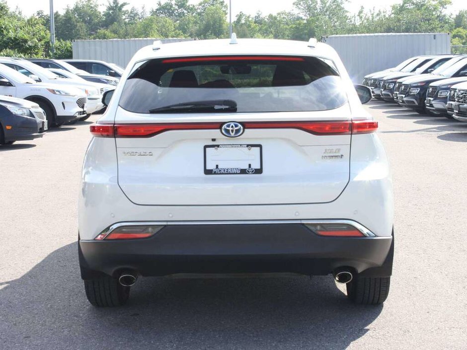 2021 Toyota Venza XLE-4