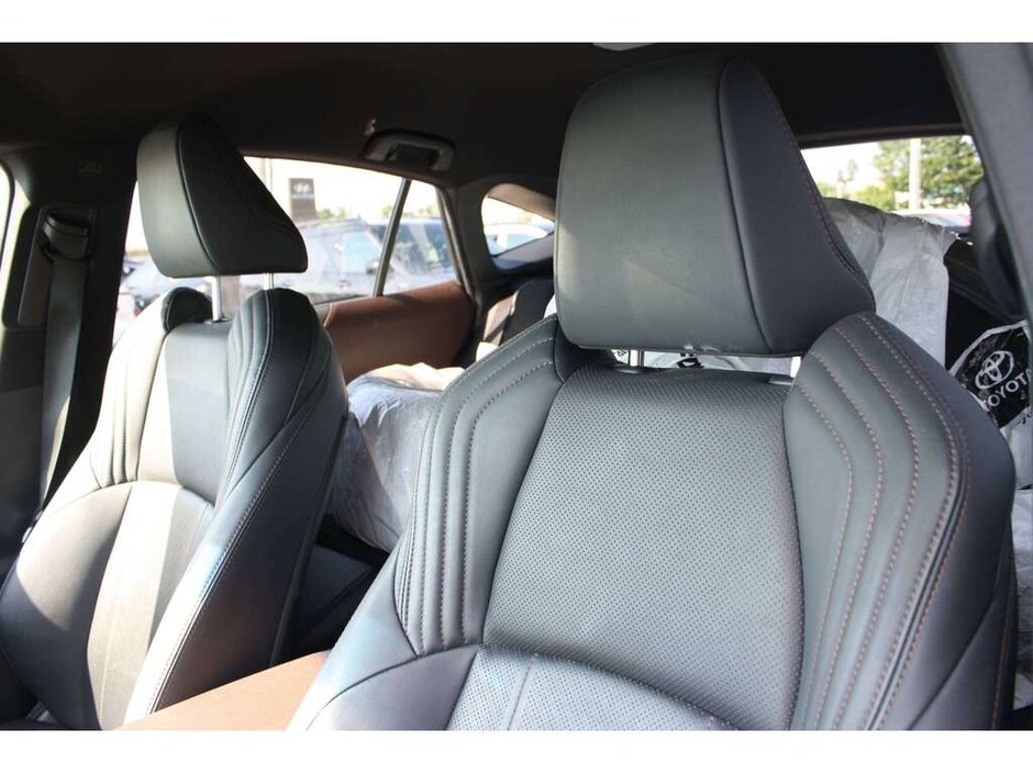 2021 Toyota Venza XLE-9