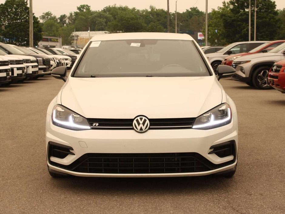 2019 Volkswagen Golf R 2.0 TSI-1