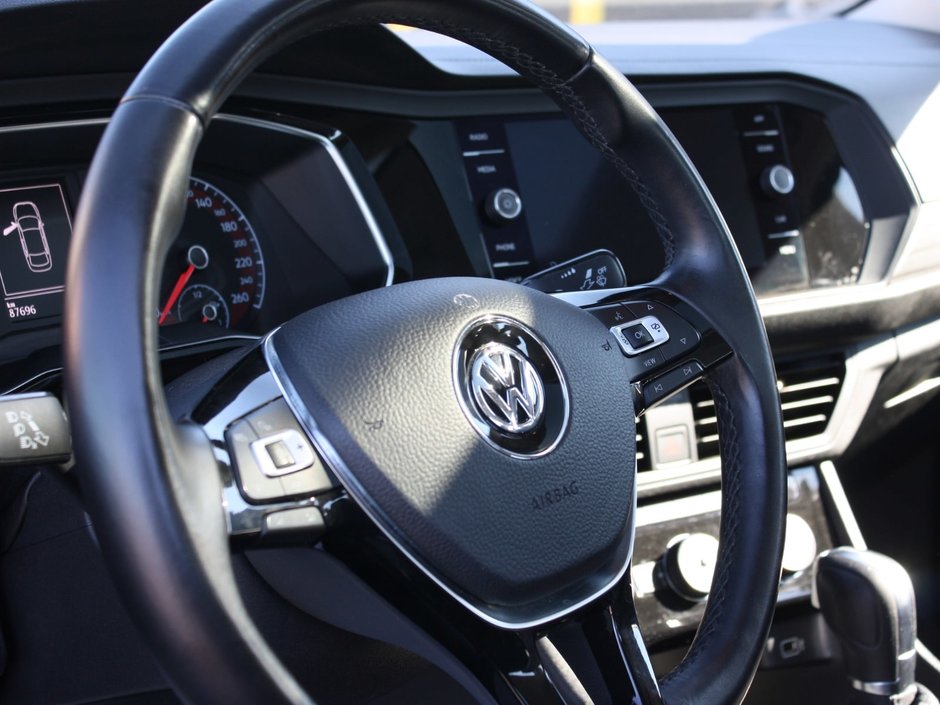 2019 Volkswagen Jetta Highline-6