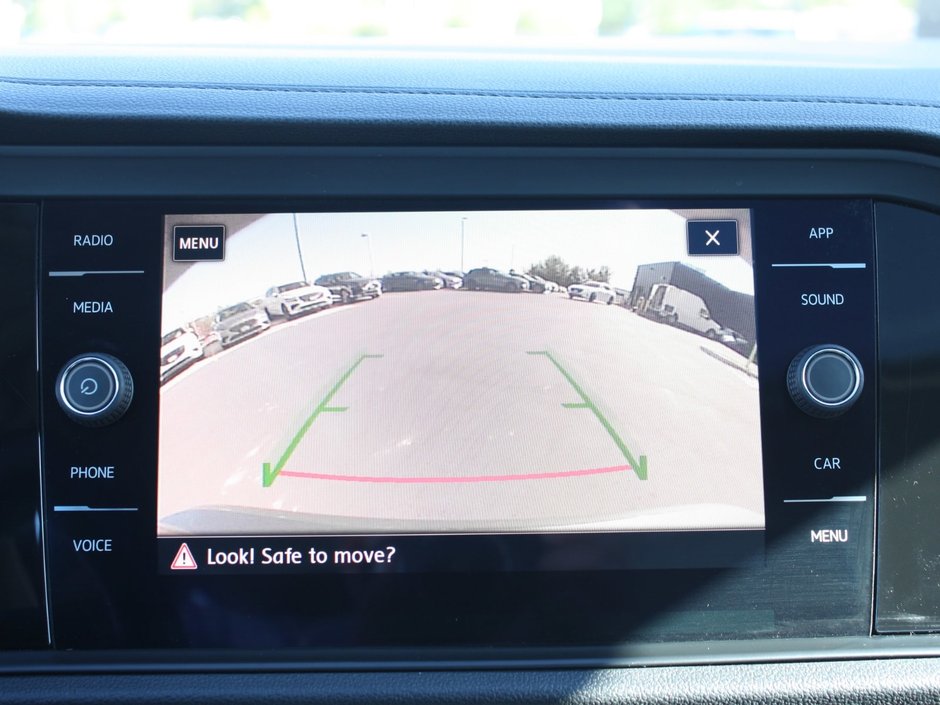 2019 Volkswagen Jetta Highline-16