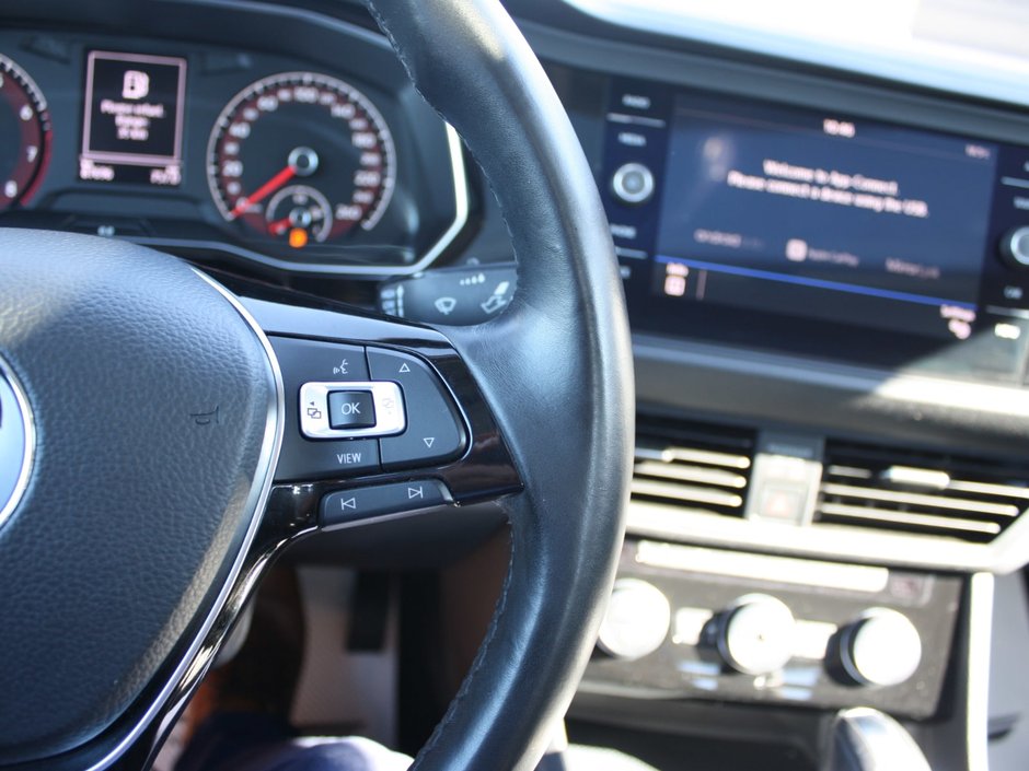 2019 Volkswagen Jetta Highline-10