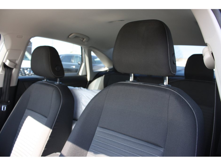 2022 Volkswagen Jetta Trendline-9