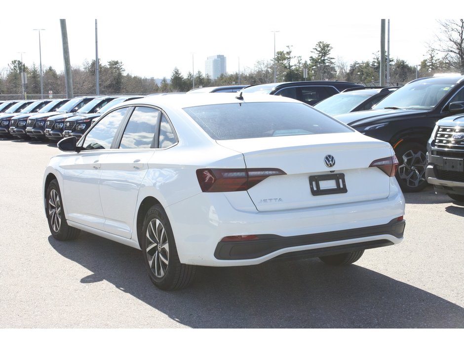 2022 Volkswagen Jetta Trendline-5