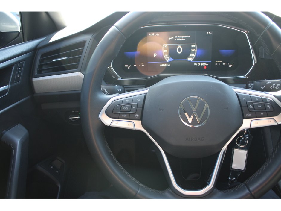 2022 Volkswagen Jetta Trendline-13