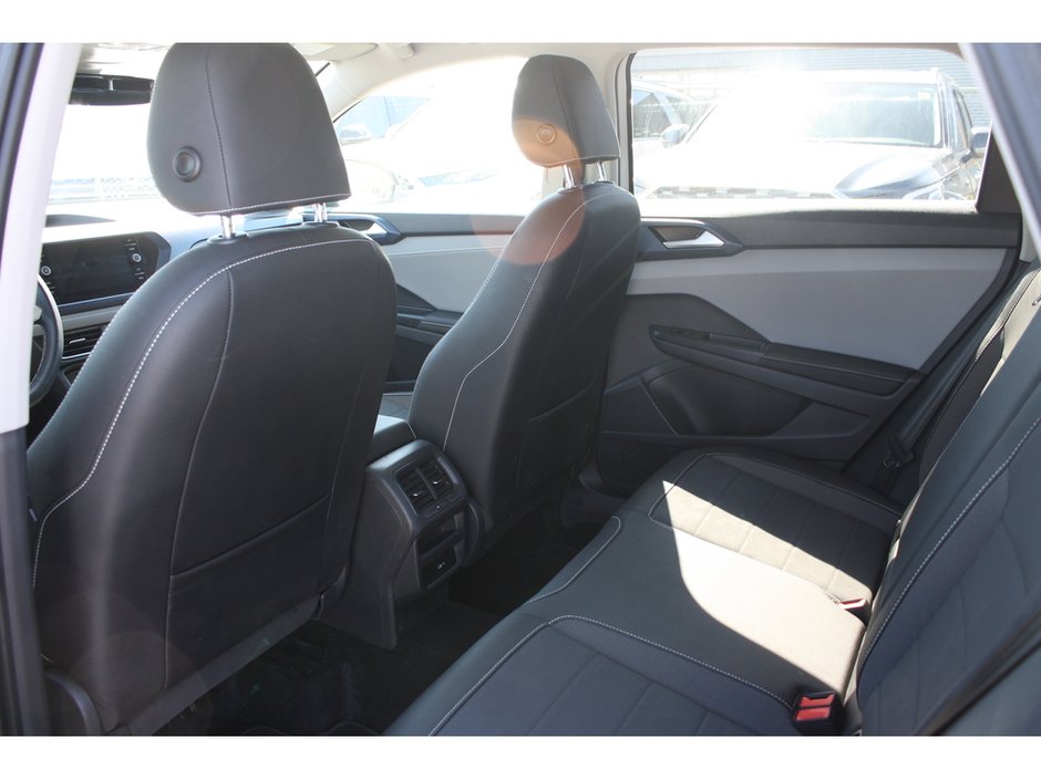 2024 Volkswagen Taos Comfortline-6