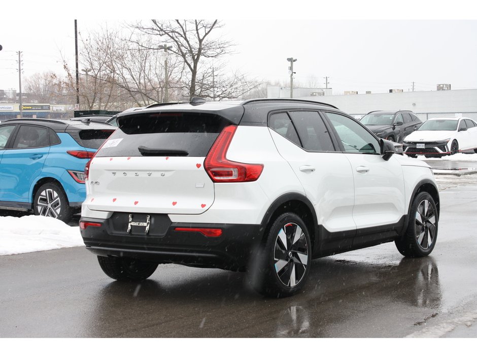 2024 Volvo XC40 Recharge Pure Electric Core-4