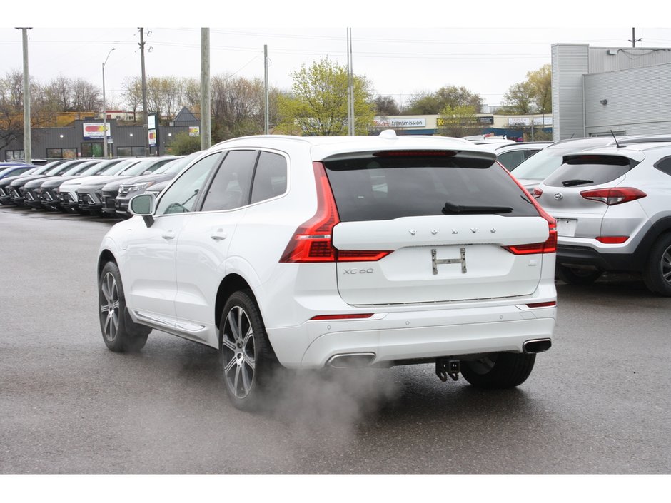 2021 Volvo XC60 Recharge Plug-In Hybrid T8 Inscription-5