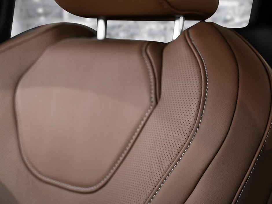 2025 Infiniti QX60 SENSORY-16