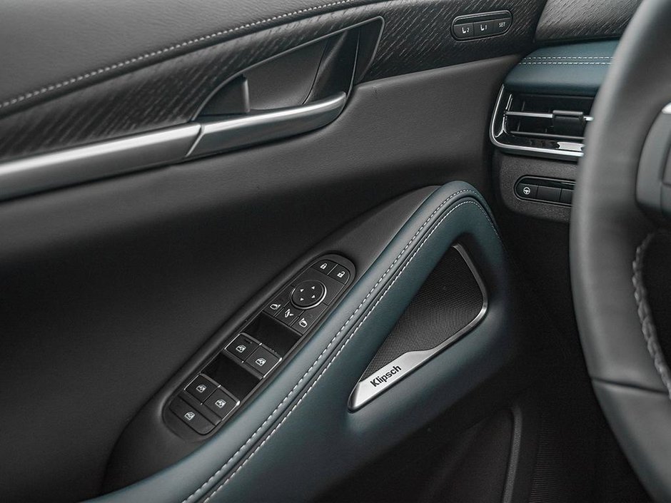 2026 Infiniti QX60 Sport-15