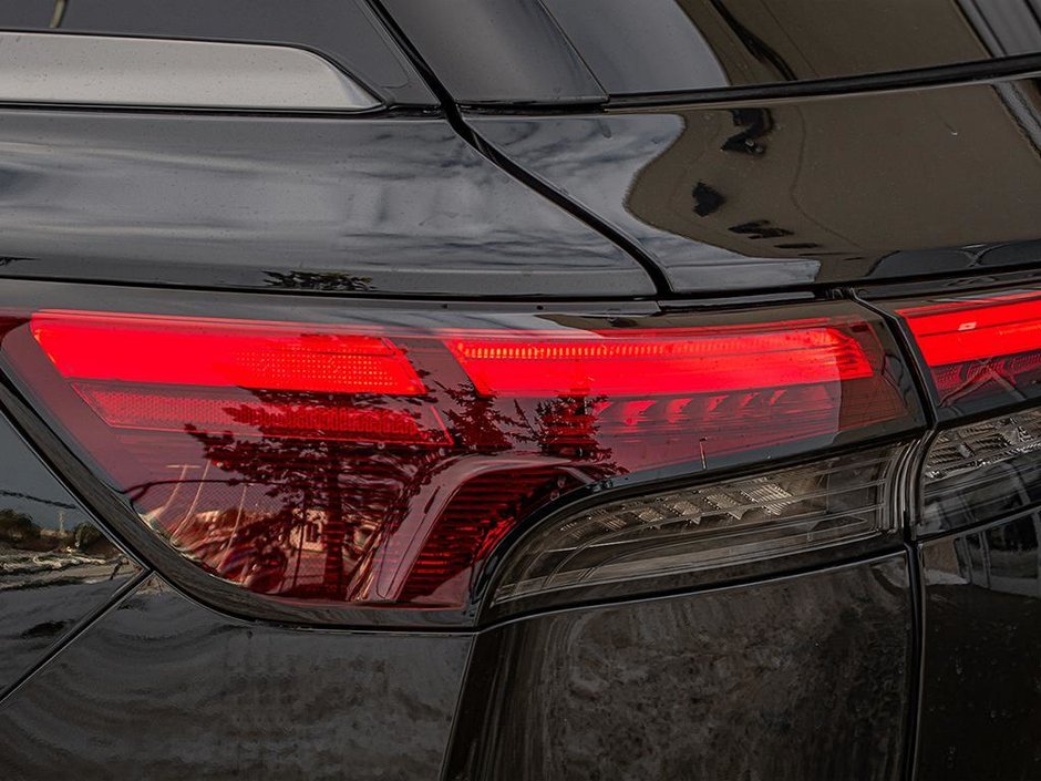 2026 Infiniti QX60 SPORT-10