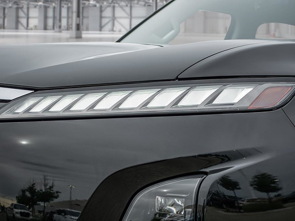 2025 Infiniti QX80 LUXE-9