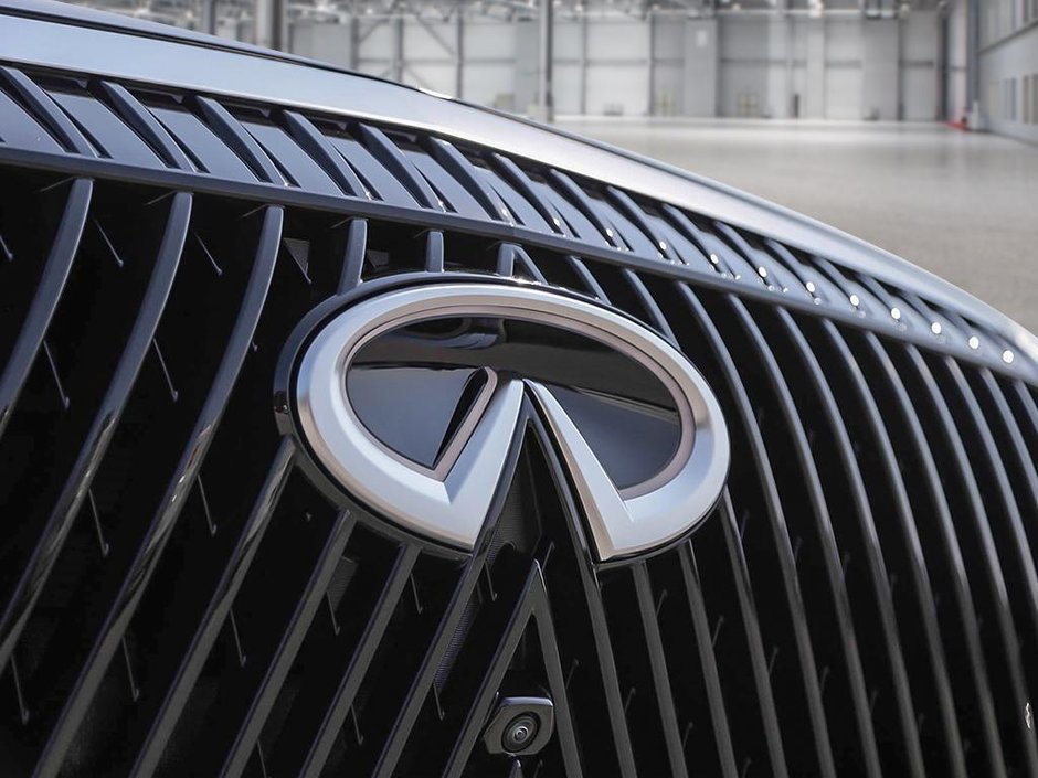 2025 Infiniti QX80 SENSORY-8