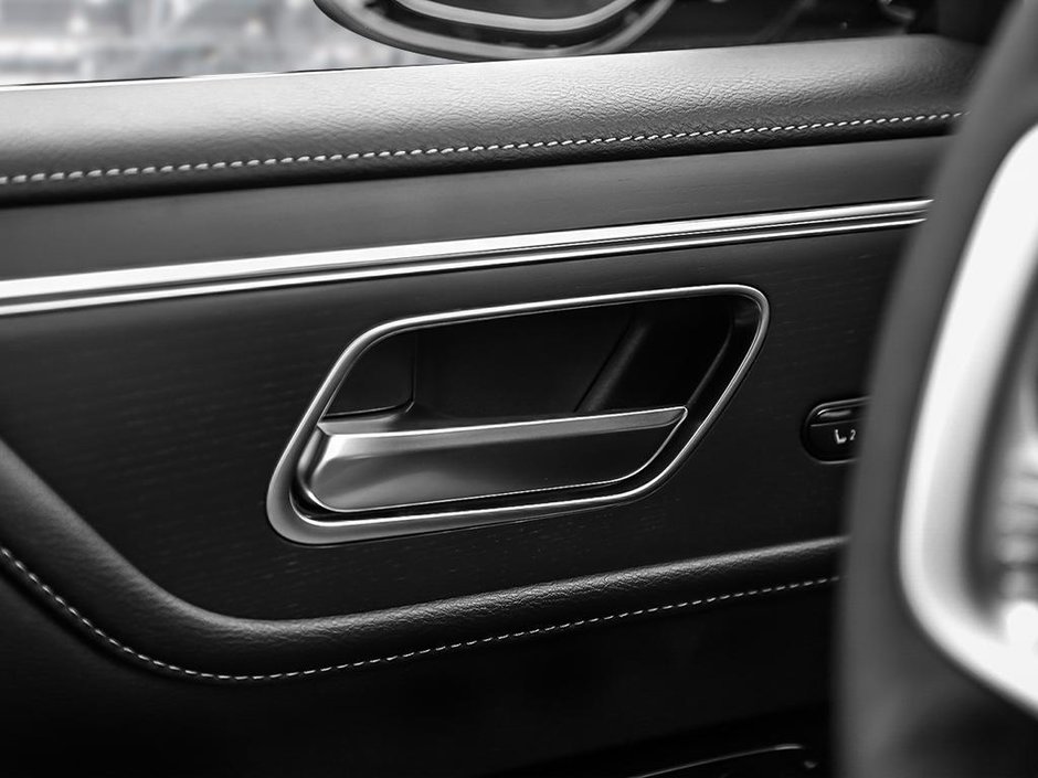2025 Infiniti QX80 SENSORY-15