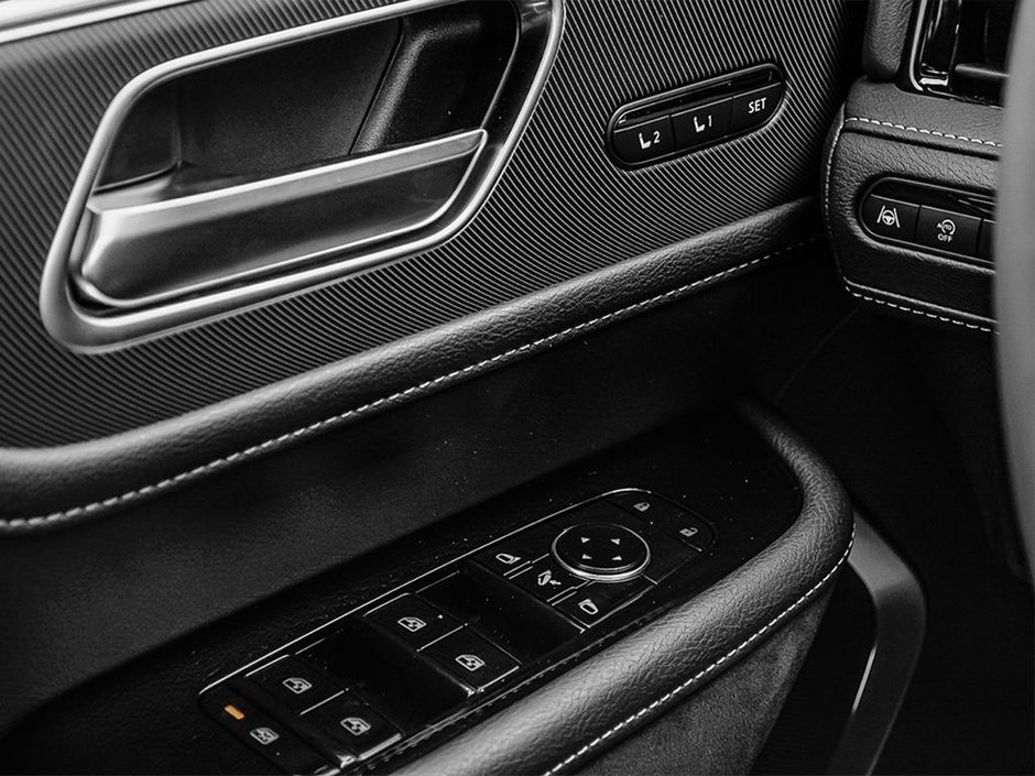 2026 Infiniti QX80 LUXE-15