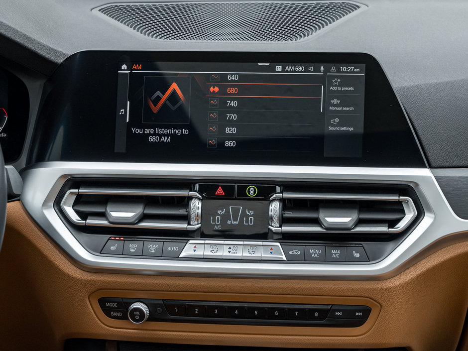2021 BMW 3 Series 330i xDrive-24
