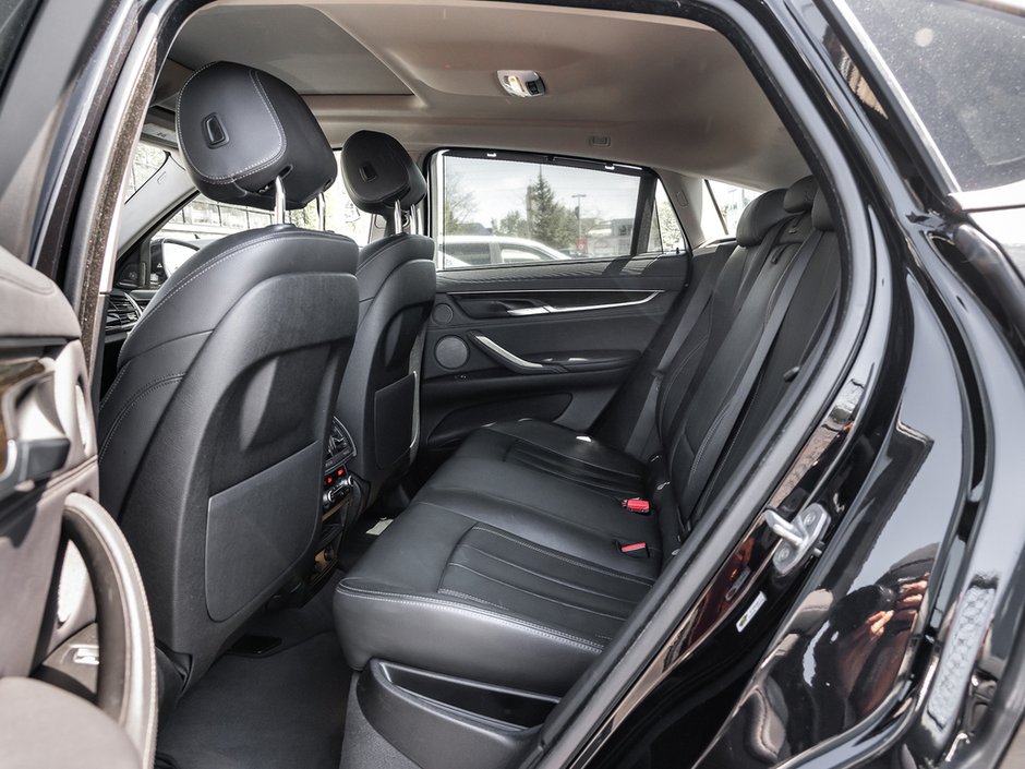 2018 BMW X6 xDrive35i-24