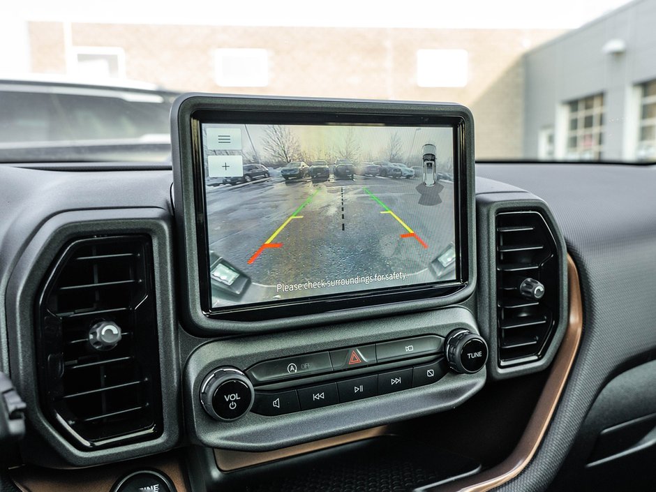 2022 Ford Bronco Sport Badlands-12