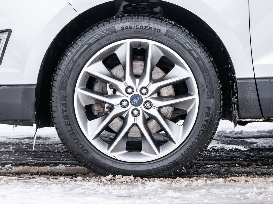 2017 Ford Edge Titanium-3